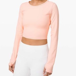 Lululemon top